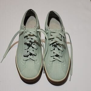 Rothy's The Lace Up Sneakers